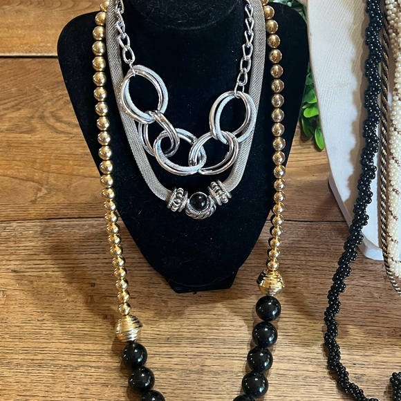 Elegant Black and Gold/Silver Jewelry Bundle - Picture 7 of 16